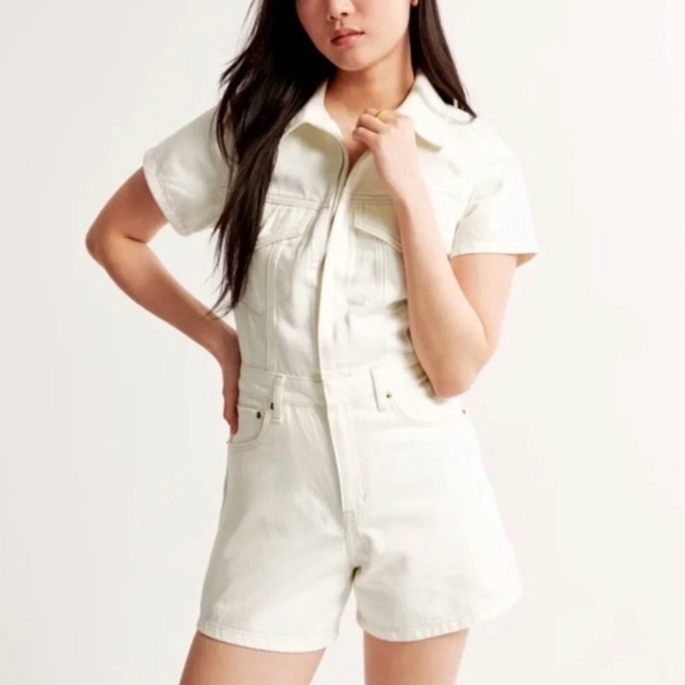 New Abercrombie White Short-Sleeve Denim Romper